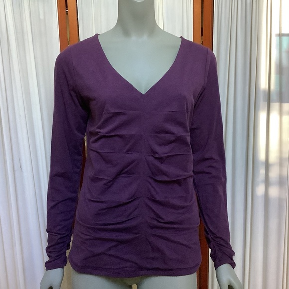 CAbi Purple Pleated Tee Long Sleeves Cotton V- Neck Size Large #140 - Picture 1 of 8